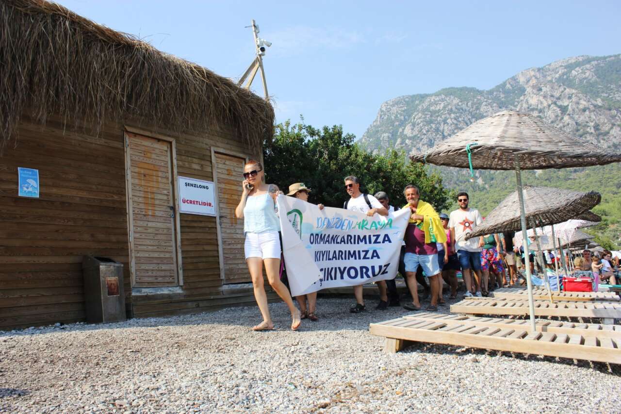 Muğla'da Akbük ve Datça Hayıtbükü'nde Ücret Tepkisi Büyüyor: Denize Girmenin Bedeli 1.500 TL'ye Kadar Çıkıyor 6